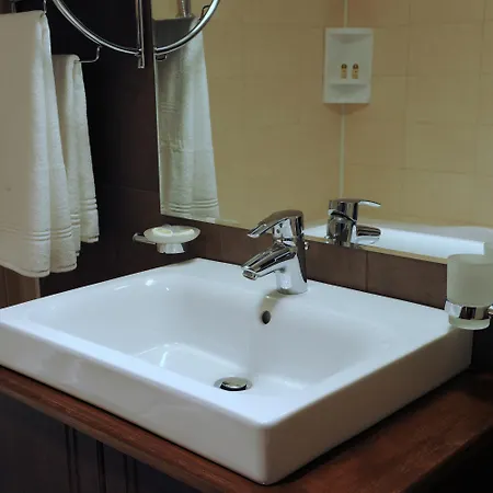 Отель Zodiac Констанца